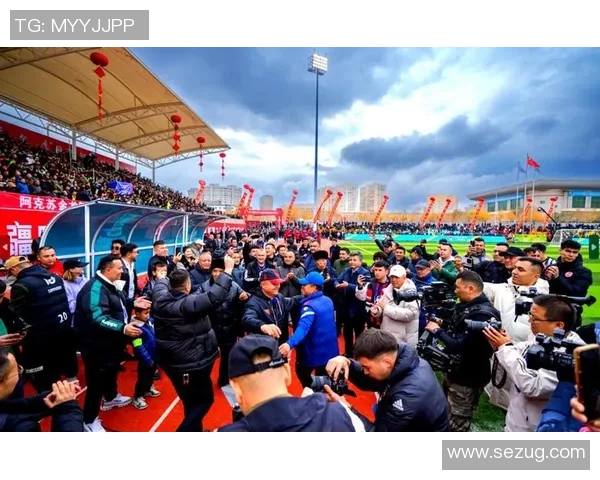 探索天下足球官网的精彩赛事与独家资讯，尽享足球盛宴的无限魅力与激情